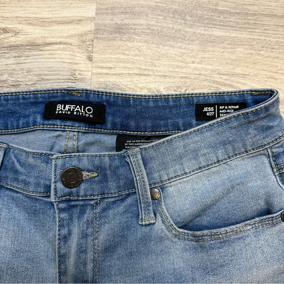 💝Buffalo Jess Rip & Repair Mid-Rise Skinny Women's Jean Size 4 / 27 - Picture 4 of 15